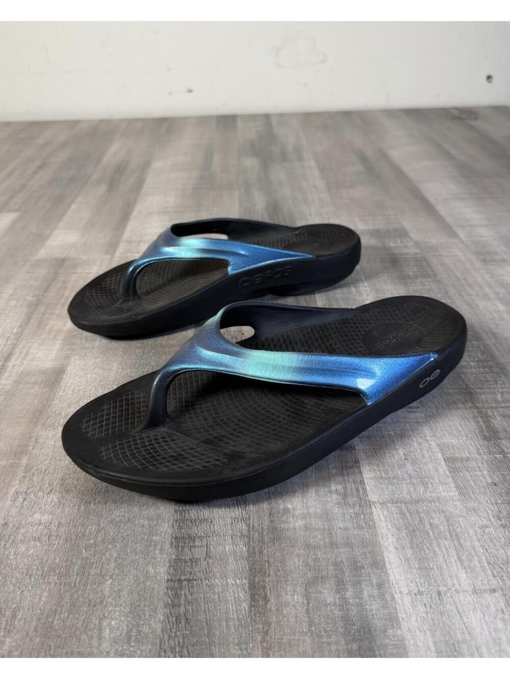 OOFOS OOlala Luxe Sandals Womens Size 10 Blue Thong Comfort Walking Recovery